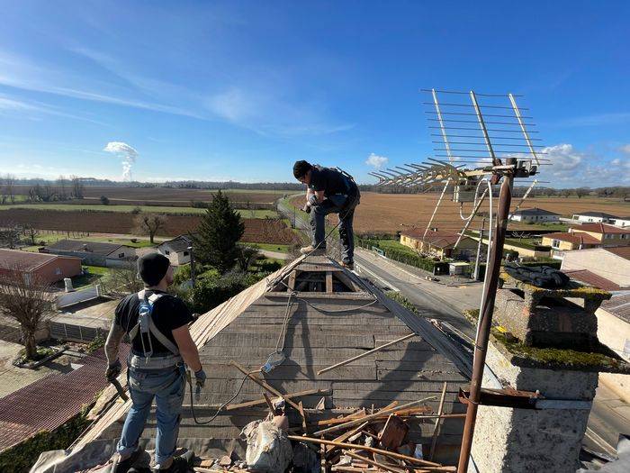 renovation-de-toiture-emile-toiture-artisan-couvreur-a-lagnieu